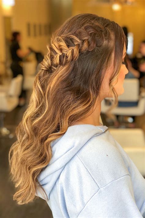 Wow Your Prom Date With This Boho Half Up Half Down Hairstyle With