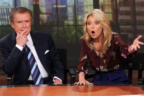 Kelly Ripa Recalls “out Of Body Experience” Discovering Regis Philbin