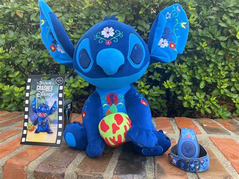 Stitch Crashes Disney Series 8 To Arrive At Disney Springs World Of