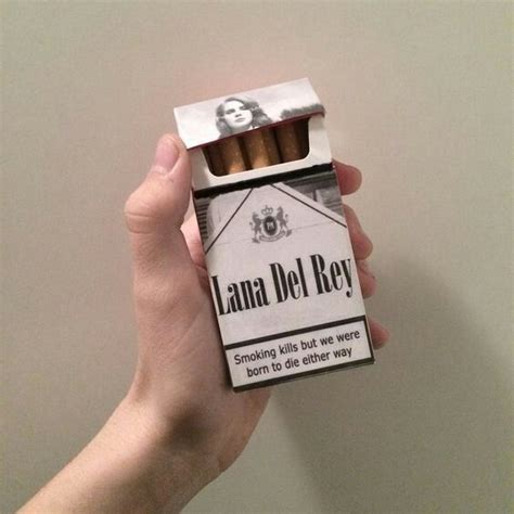Lana Del Rey Smoking Lanna Del Rey Cigarette Aesthetic Smoking Kills Little Bit Born To Die