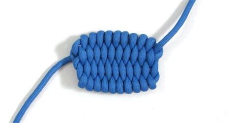 Read customer reviews & find best sellers. Braided/woven rock sling - Paracord guild | Parachute cord crafts, Cords crafts, Paracord