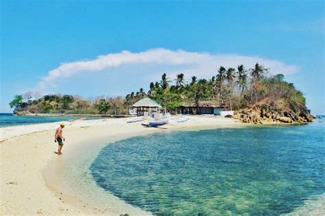 Beautiful Naked Islands And Beaches To Visit In The Philippines