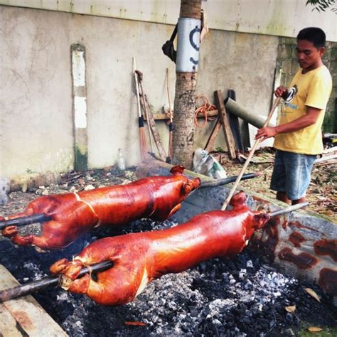 Lechon Filipino Roasted Pig Cooking Recipes Lechon Filipino Recipes