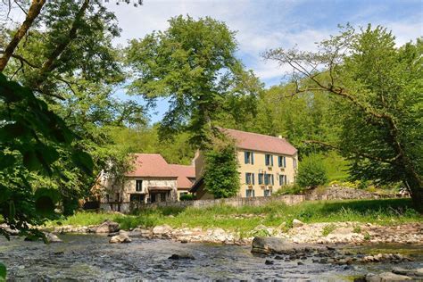 Le Moulin Des Templiers Hotel Spa Restaurant Tripnbike