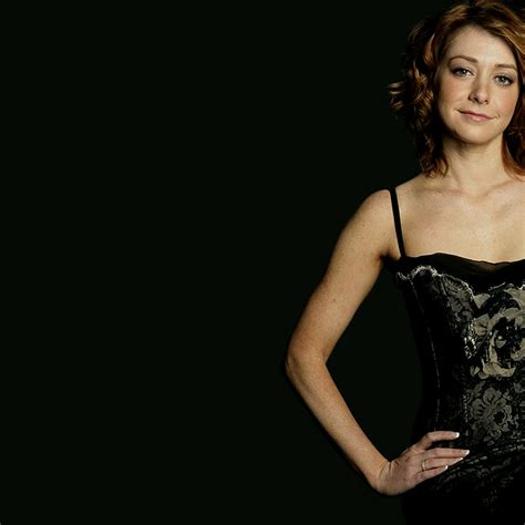 2048x2048 Alyson Hannigan Hot Hd Wallpaper Ipad Air Wallpaper Hd Celebrities 4k Wallpapers