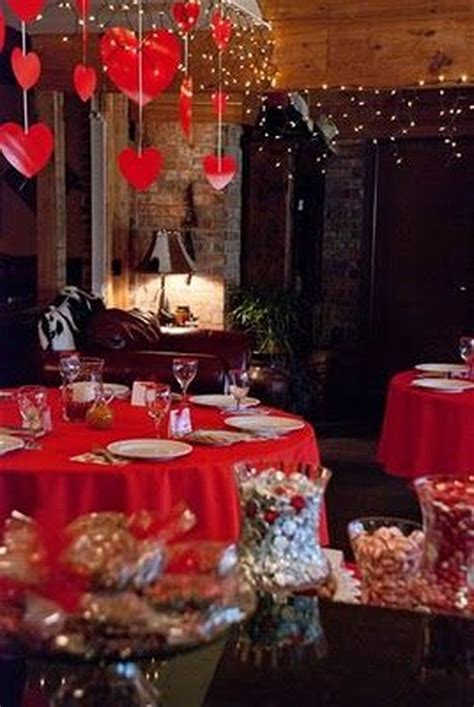 40 Cute Valentine Dining Tables Decor Ideas Valentine Dinner Party