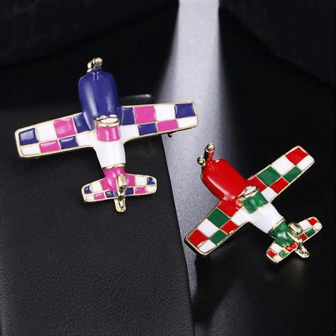 Hot Sale 1pcs Cute Exquisite Brooches Aircraft Airplane Brooch Alloy