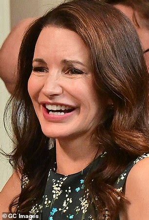 Satc Star Kristin Davis Sparks Plastic Surgery Rumors After Appearing In Trailer For Hbo Spinoff