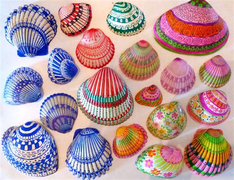 These Are Sea Shells Colored With Permanent Markers Seashell Crafts