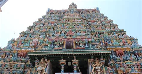 In the year 1250, meenakshi amman temple has faced natural disaster destruction. Tamil Nadu: Fire breaks out at Madurai Meenakshi Temple ...