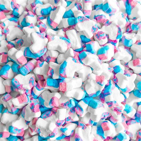 Lucky Charms Now Has Unicorn Marshmallows In Canada Dished