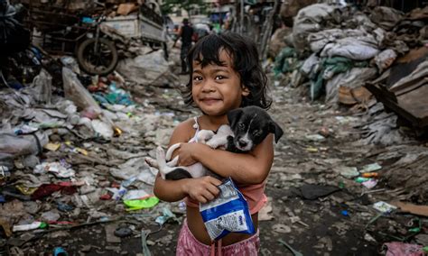 Life In Happyland The People Living Off Manila’s Rubbish—in Pictures Pulitzer Center