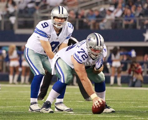 Tony Romo Thinks Cowboys O Line Will Extend His Career