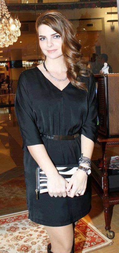 Turkish Actress Pelin Karahan Turkish Dress Fashion Style