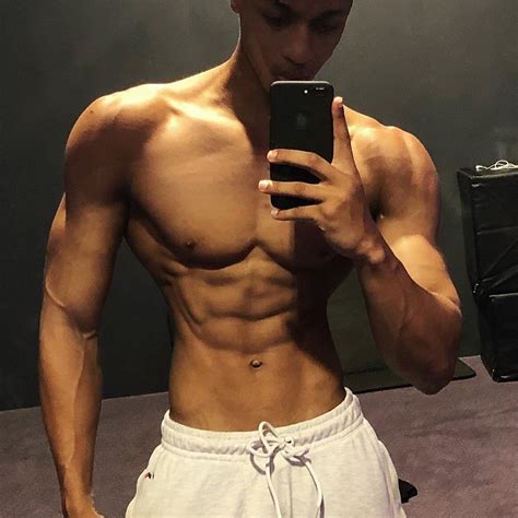 The 19 Year Old Shocked Instagram With His Incredibly Well Proportioned