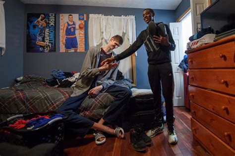 A Teenagers Basketball Dream Is Size Xxxxxl The New York Times