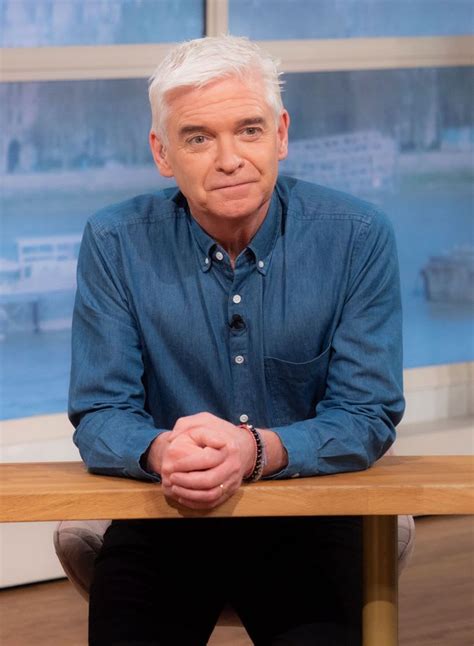 Itv Faced With Fresh Bullying Claims After This Morning S Phillip Schofield Exit Hello