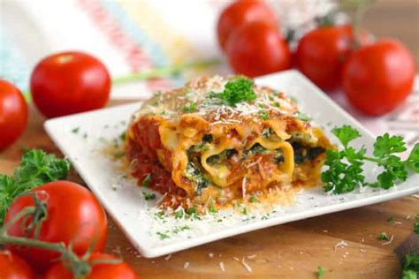 Spinach Lasagna Roll Ups Vegetarian Freezer Meal Mind Over Munch