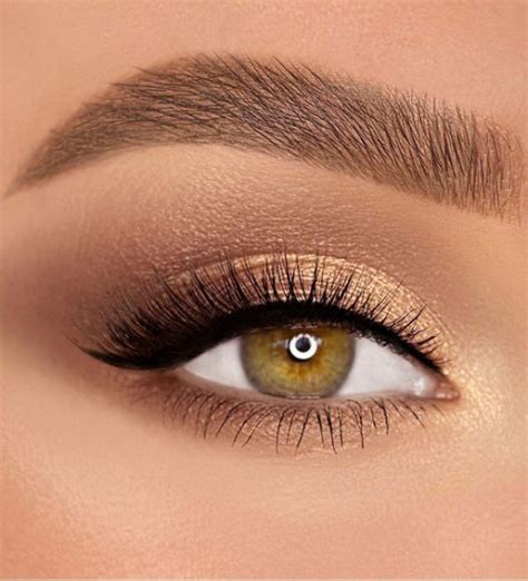 Best Eye Makeup Looks For 2021 Bronze Gold Tone Makeup Look