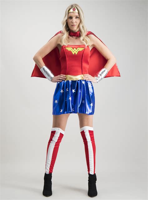 Wonder woman 1984 is now in theaters and streaming on hbo max. Fancy Dress Wonder Woman Red Costume Set (Size 8-14) | Tu ...