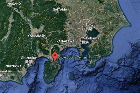 奥林匹克体育场还是飞碟？ 发现未来是2020年东京奥运会的口号，而奥运会的比赛场馆也沿袭这一未来风格。 来自伊拉克的英国建筑师扎哈·哈迪德（zaha hadid ）设计了这一体育场模型，现在模型将会成真。 2020年东京奥运会XCO赛道抢先看 - 野途网