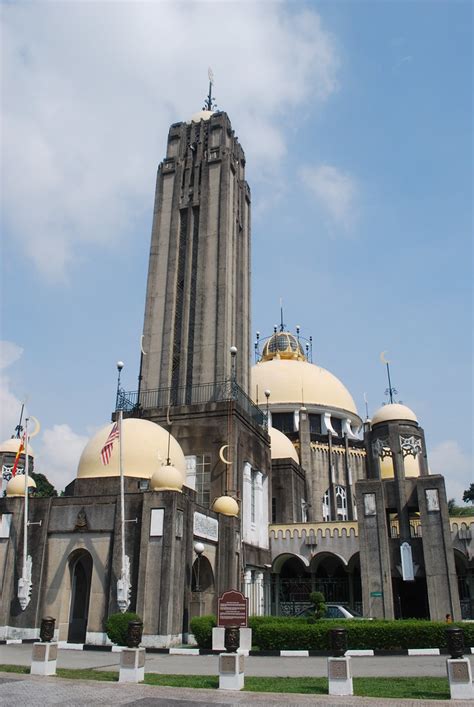 Choose from more than 1,000 properties, ideal house rentals for families, groups and couples. Masjid Di-Raja, Klang | Klang Royal Mosque, so named after ...