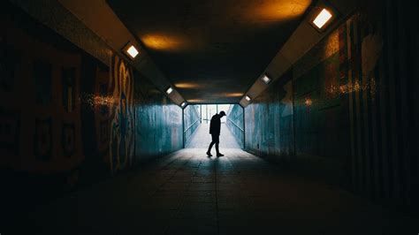 Download Wallpaper 2560x1440 Tunnel Silhouette Underground Dark