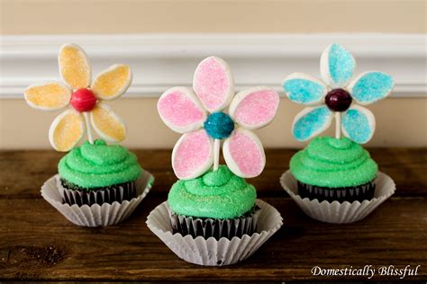 Edible Flower Cupcake Topper