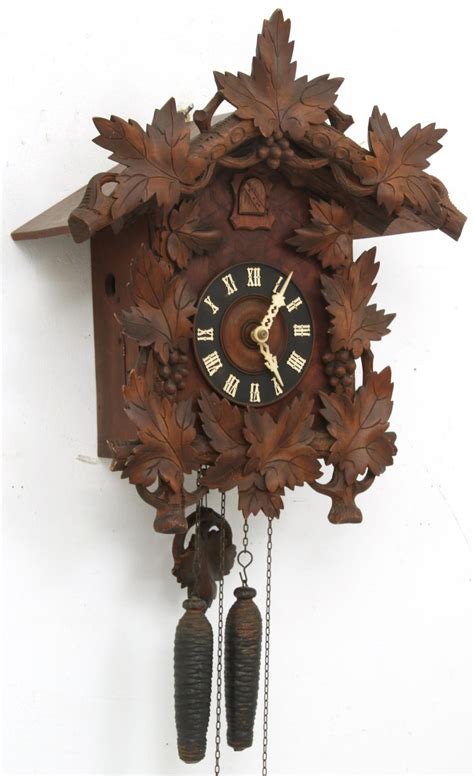 Lot American Cuckoo Clock Co Black Forest Wall Clock