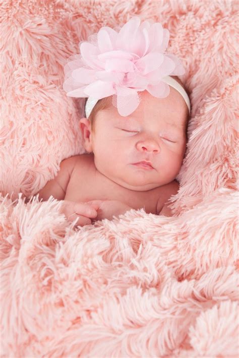 Newborn Photography Girl Pink Alayna Cook Blogger Newborn