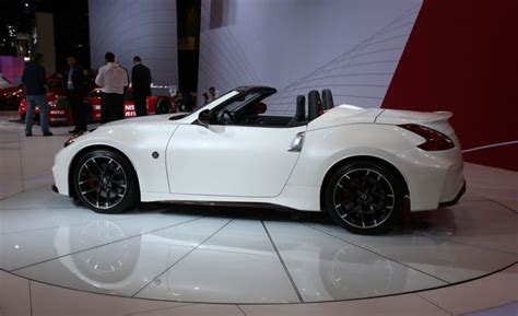 Nissan 370z Nismo Roadster Concept Pictures With Images Nissan 370z