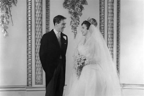 Lord Snowdon, Ex-Husband of Princess Margaret, Dies at 86 - WSJ