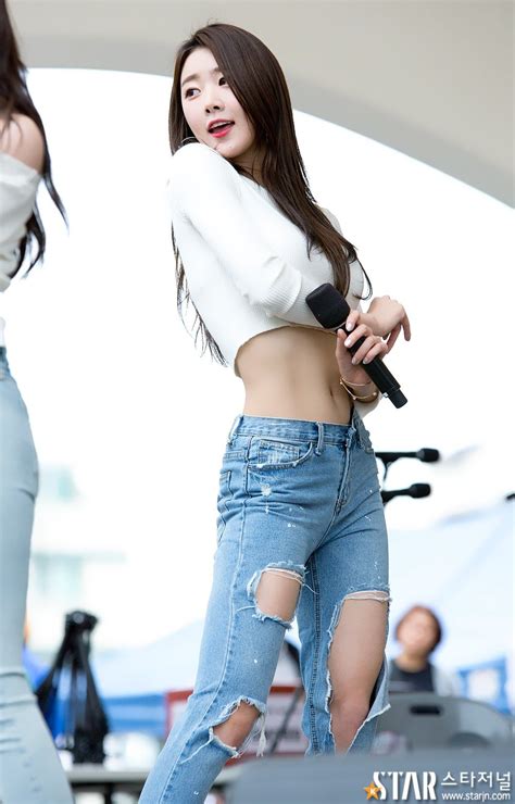 Subin Needs New Pants Pretty Korean Girls Kpop Girls Denim Women