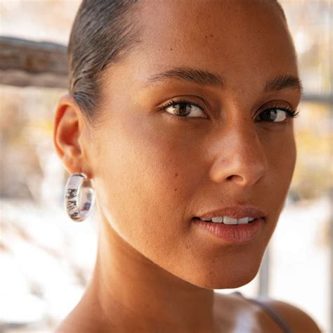 Alicia Keys Shares Her Favorite Wellness And Beauty Tips