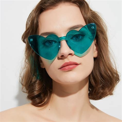 2019 New Love Heart Shape Sunglasses Women Candy Color Rimless Clear Lens Sun Glasses Vintage