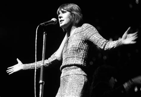 Helen Reddy Singer Of The Anthem I Am Woman Dies At 78