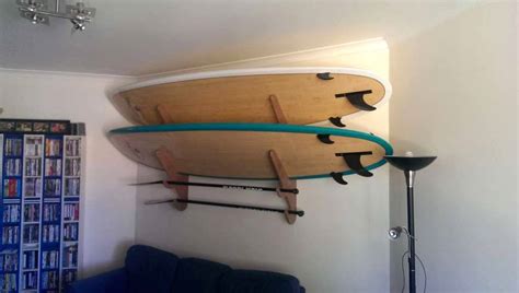 Accrocher planche surf au mur : Réaliser sois-même son propre rack à stand up paddle