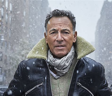 Bruce springsteen will return to broadway this summer for a limited run of springsteen on broadway performances at jujamcyn's st. BRUCE SPRINGSTEEN. "ESTOY ENTUSIASMADO CON MI NUEVO ALBUM ...