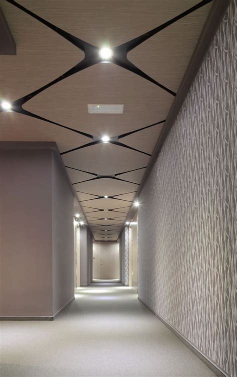 Read along to get inspired by our simple and latest collection of circular ceiling design ideas with images Hotel NOX - Picture gallery | Ceiling design modern ...