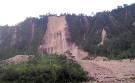 14 Killed In Powerful Papua New Guinea Quake
