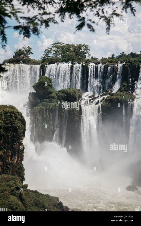 Iguazu Falls Argentina Brasil Stock Photo Alamy