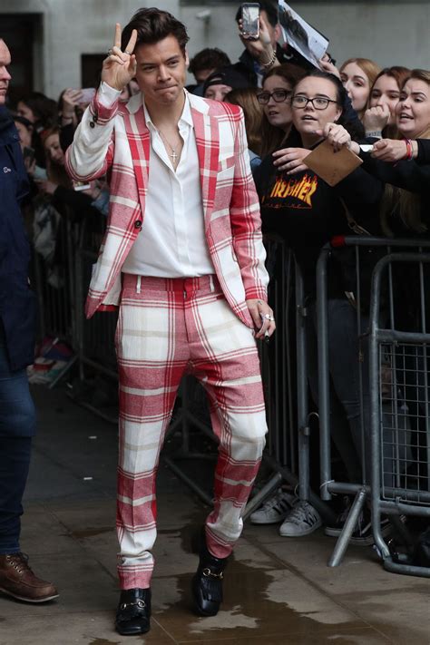 Harry Styles Is Doing 70s Game Show Host Cosplay At Bbc Broadcasting House In London Tom