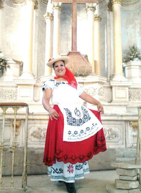 Traje Regional De Guanajuato Gto México Traje Tipico De Guanajuato Traje Regional Vestidos