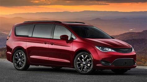 2021 Chrysler Pacifica Awd Review Latest Car Reviews