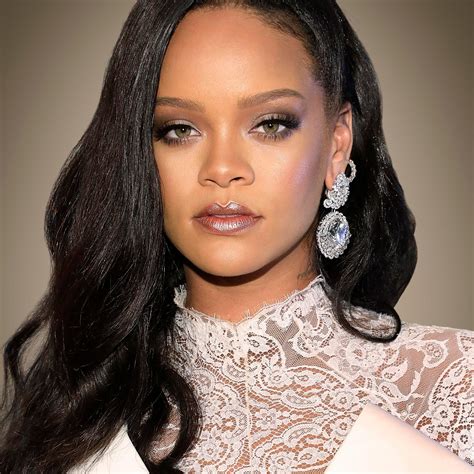 How Rihanna Created A Million Fortuneand Became The Worlds