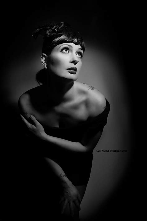 Pin By Melissa Maricle Bryant On Noir Film Noir Photography Film Noir Glamour Shoot