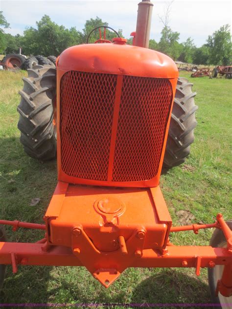 Allis Chalmers Wd Tractor In Mccune Ks Item D2088 Sold Purple Wave