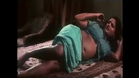 Mallu Aunty Hema Hot Enjaying Dream Romance Masala Scene Xxx Mobile Porno Videos And Movies