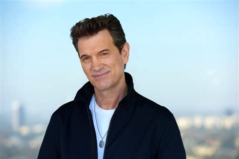 Chris Isaak To Take Stage At A Day On The Green