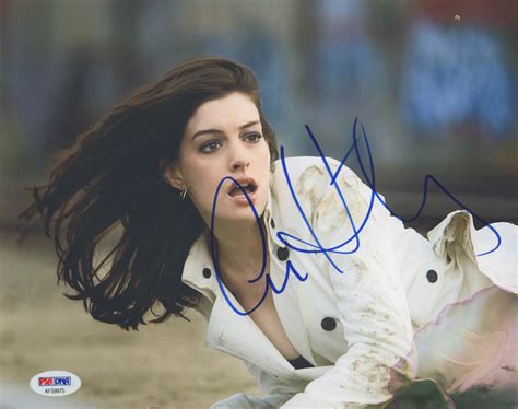 Anne Hathaway Signed Get Smart 8x10 Photo Psa Coa